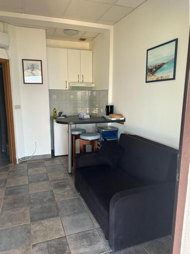 Apartments By The Sea Slatine, Ciovo - 1128 Rum bild